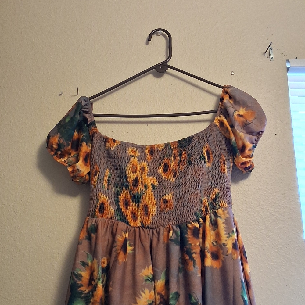 Sunflower Smocked Puff Sleeve Dress - Yellow & Green Floral 260779 L